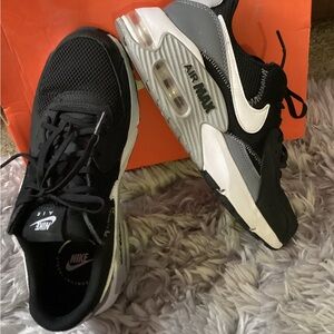 Nike Black and White Leather Sneakers-Air Max Torch 3